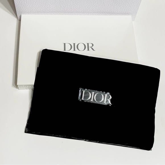 Dior Mascara Gift Set (2 Full Size + 2 minis) - Picture 2 of 12